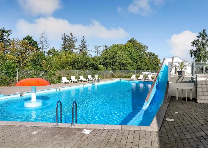 別荘 2 Bedroom Lovely In Nordenbro Vesteregn